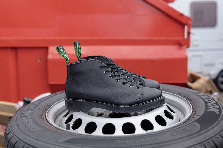 Botas De Mono Solovair Greasy Mujer Negras | S7-116-BG-G-030