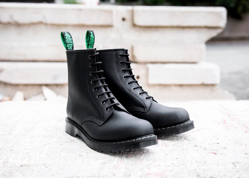 Botas Derby Solovair Greasy 8 Eye Hombre Negras | S8-551-BG-G-030