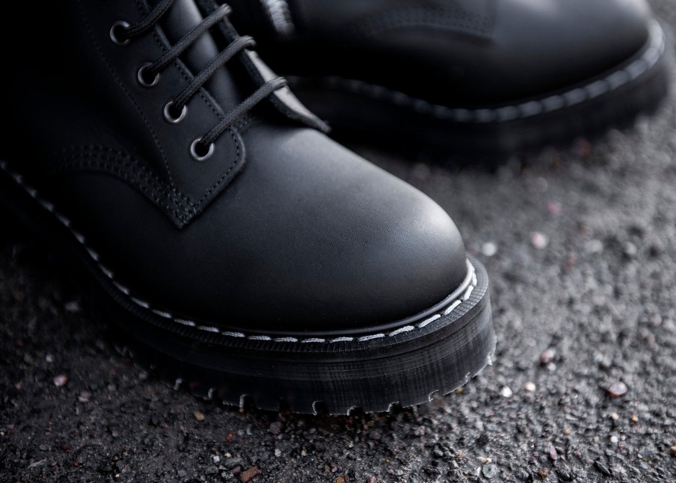 Botas Derby Solovair Greasy 8 Eye Zipped Platform Mujer Negras | S8-551-BG-ZIP-HIGH-G-030
